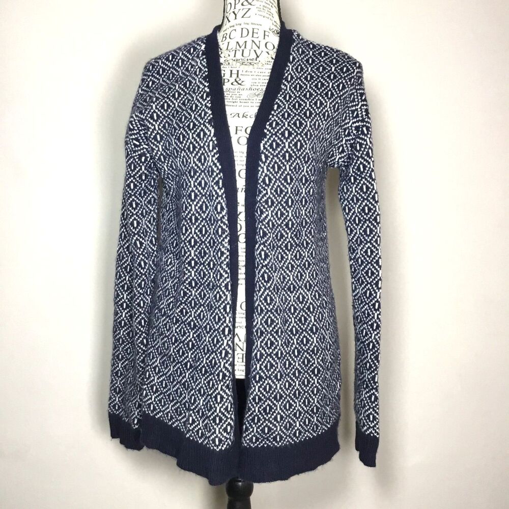 Blue white geometric pattern cardigan open front duster soft cozy fuzzy Aztec M